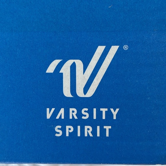 Varsity Edge cheer shoe 6.5 - Picture 4 of 4